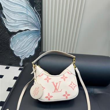 LOUIS VUITTON   2025新款女生時尚包包 尺寸：24*13CM