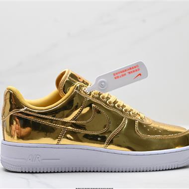 NIKE AIR FORCE 1‘07