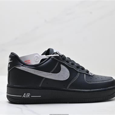 NIKE AIR FORCE 1‘07 LV8