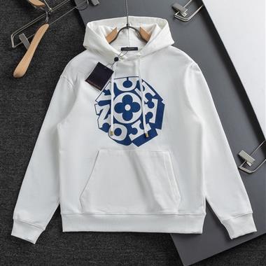 LouisVuitton   2025秋冬新款衛衣帽T  尺寸偏大