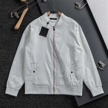 LouisVuitton   2025秋冬新款風衣夾克外套  尺寸偏大