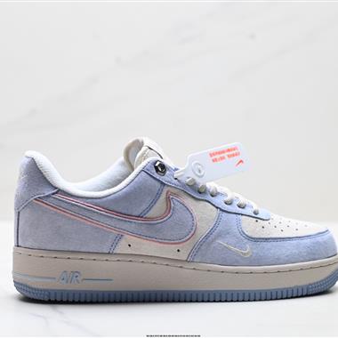 NIKE AIR FORCE 1‘07
