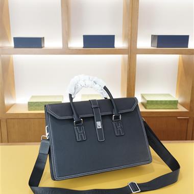 HERMES   2025新款男生時尚包包 尺寸：40*30*9CM