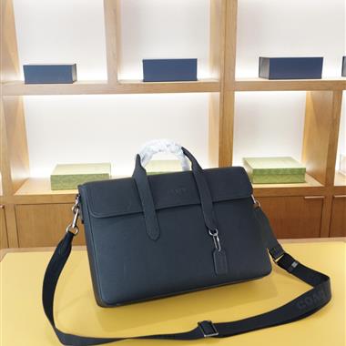 COACH   2025新款男生時尚包包 尺寸：40*30*9CM