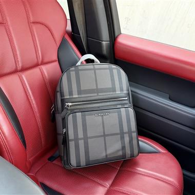 BURBERRY   2025新款男生時尚包包 尺寸：30x38x15CM