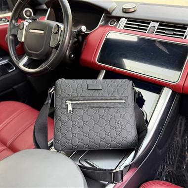 GUCCI   2025新款男生時尚包包 尺寸：26.5x2.3x3.5CM