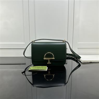 GUCCI    2025新款女生時尚包包 尺寸：22.5*14*8CM