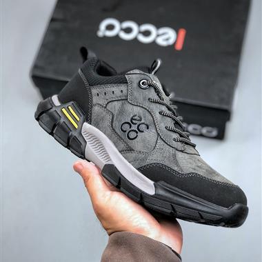 ECCO 秋冬戶外低幫休閒鞋