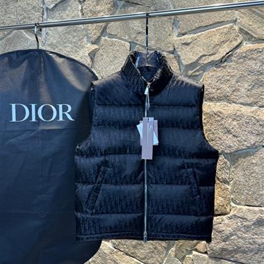 DIOR   2025秋冬新款羽絨服外套