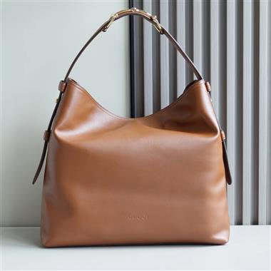 GUCCI  2025新款女生時尚包包  尺寸：40*36*12CM