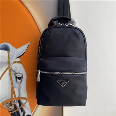 PRADA   2025新款男生時尚包包 尺寸：31×18×5.5CM