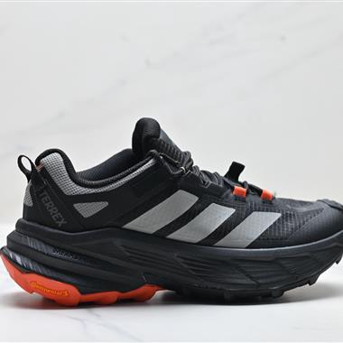 Adidas TERREX FREEHIKER SL GTX 系帶緩震輕質舒適百搭運動鞋