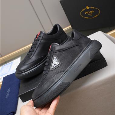 PRADA    2025新款男生休閒時尚鞋子