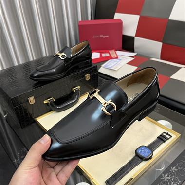 Ferragamo   2025新款男生休閒時尚鞋子