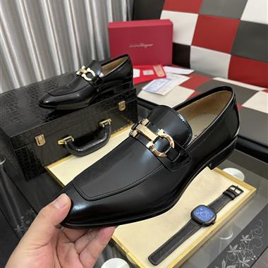 Ferragamo   2025新款男生休閒時尚鞋子