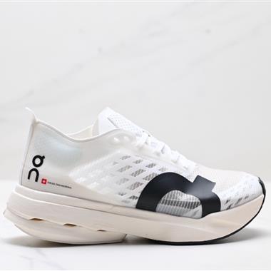 On 昂跑 Cloudboom Strike Limelight 低幫 馬拉松競速跑步鞋