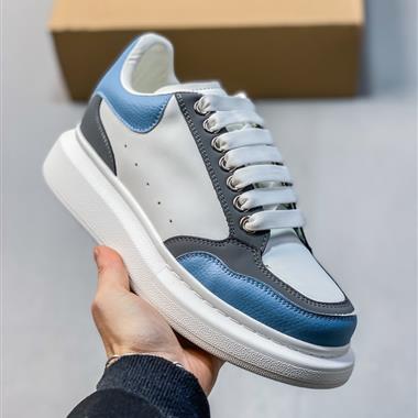 Alexander McQueen Oversized Exaggerated-Sole Suede Leather Sneakers 低幫時裝厚底休閒運動小白板鞋