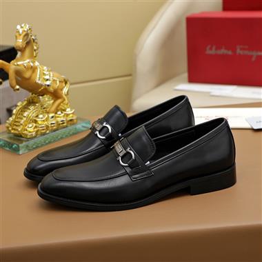 Ferragamo   2025新款男生休閒時尚鞋子
