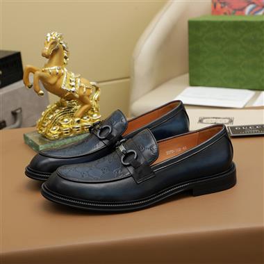 GUCCI   2025新款男生休閒時尚鞋子