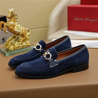 Ferragamo   2025新款男生休閒時尚鞋子