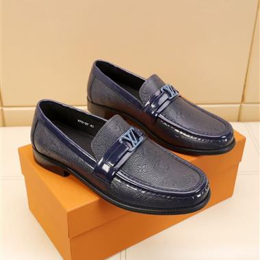 LOUIS VUITTON   2025新款男生休閒時尚鞋子