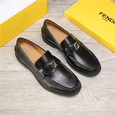 FENDI   2025新款男生休閒時尚鞋子