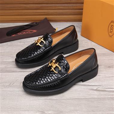 TDO’S   2025新款男生休閒時尚鞋子