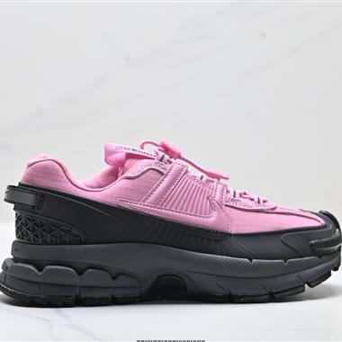 Nike Zoom Vomero Roam 復古休閒運動慢跑鞋