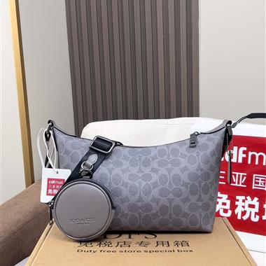 COACH  2025新款女生時尚包包 尺寸：25.5x 9 x19CM