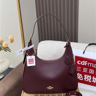 COACH  2025新款女生時尚包包 尺寸：35.5x 32.5x 6CM