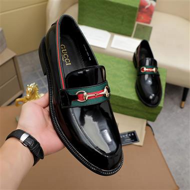 GUCCI   2025新款男生休閒時尚鞋子