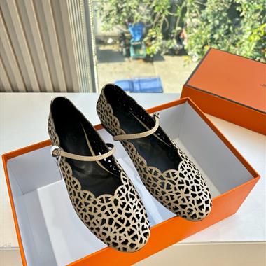 HERMES   2025新款女生休閒時尚鞋子