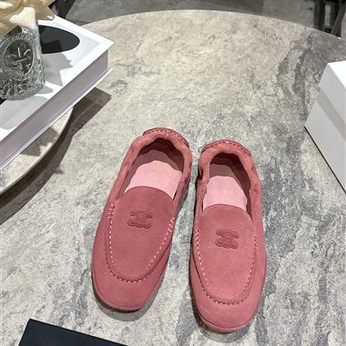 CELINE   2025新款女生休閒時尚鞋子