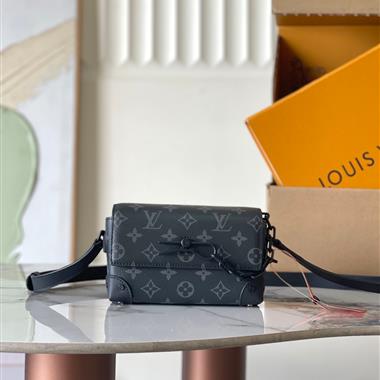 LOUIS VUITTON  2025新款女生時尚包包 尺寸：18x11x6.5CM