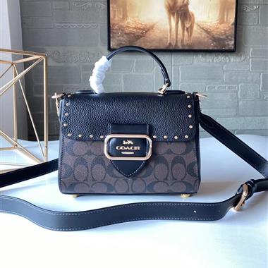 COACH   2025新款女生時尚包包 尺寸：21*16*6CM