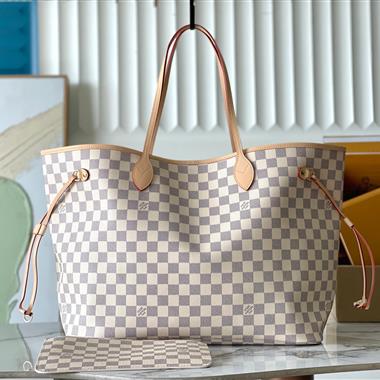 LOUIS VUITTON  2025新款女生時尚包包 尺寸：40x33x20CM