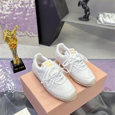 MIUMIU  2026新款女生休閒時尚鞋子