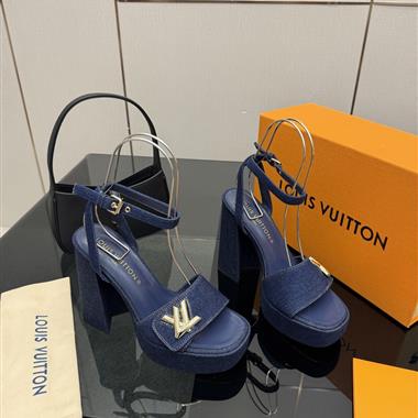 Louis Vuitton   2026新款女生休閒時尚鞋子