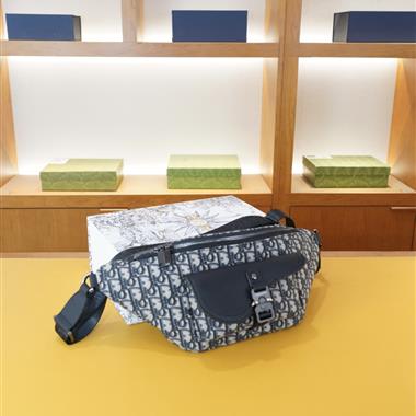 DIOR  2026新款男生時尚皮夾 尺寸：38x16x4CM