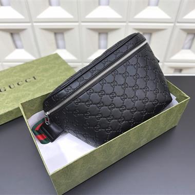 GUCCI  2026新款男生時尚皮夾 尺寸：18 x 30CM