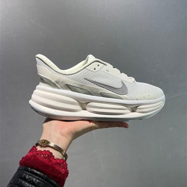 Nike Comfort Ride EasyOn Access 舒適貼合 透氣支撐跑步鞋