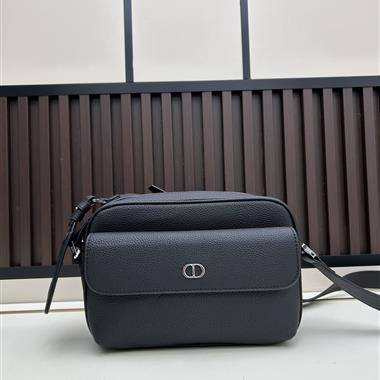 DIOR   2025新款男生時尚包包   尺寸：25*16*7CM