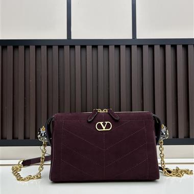 Valentino   2025新款女生時尚包包   尺寸：24*14*6CM