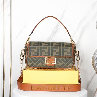 FENDI   2025新款女生時尚包包   尺寸：27×6×14CM