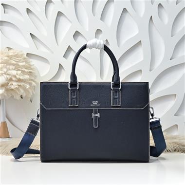 HERMES   2026新款男生時尚包包 尺寸：39*30*7CM