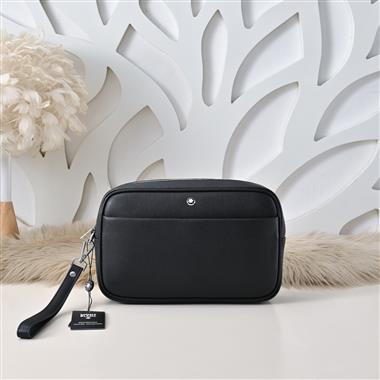 Montblanc  2026新款男生時尚包包 尺寸：26*16*6CM