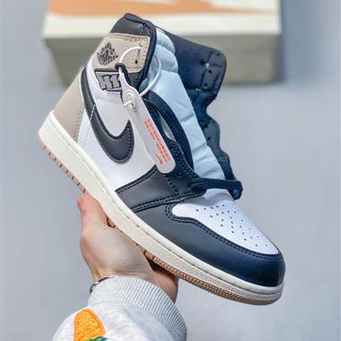 Nike  Air Jordan 1 Retro High OG 籃球鞋運動鞋