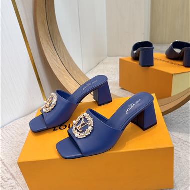 LOUIS VUITTON  2026新款女生休閒時尚鞋子