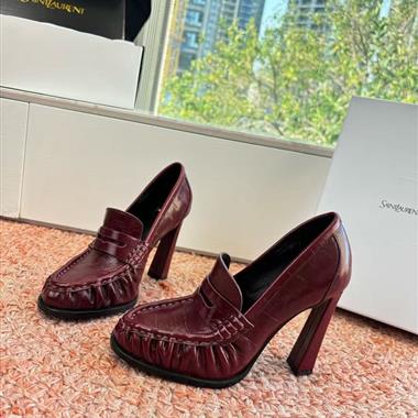 YSL   2026新款女生休閒時尚鞋子