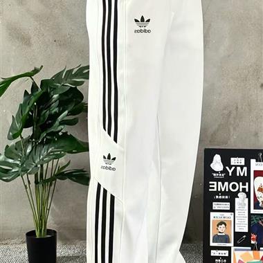 ADIDAS   2026春夏新款休閒短褲